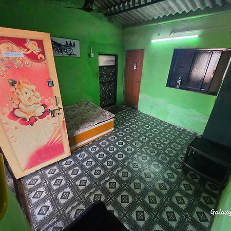 Sea Touch Beach Resort Harihareshwar Екстер'єр фото